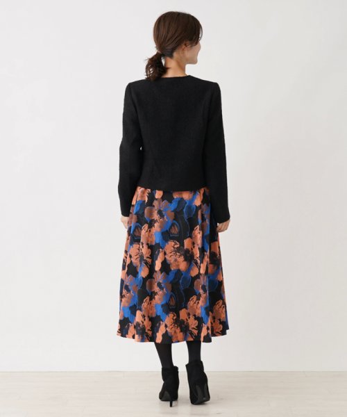 ノーカラージャケット 