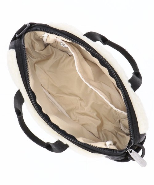 PUFFY MINI DUFFELクリームビーガンシェルパ PUFFY MINI