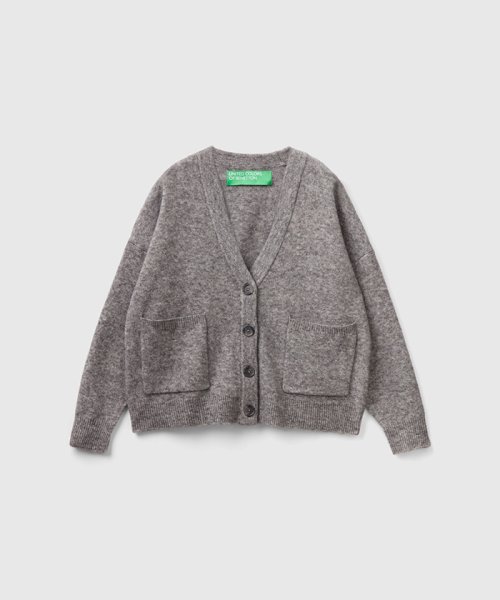 BENETTON (women)(ベネトン（レディース）)/【GREEN B】ロゴ刺繍入りポケット付きVネックニットカーディガン/img03