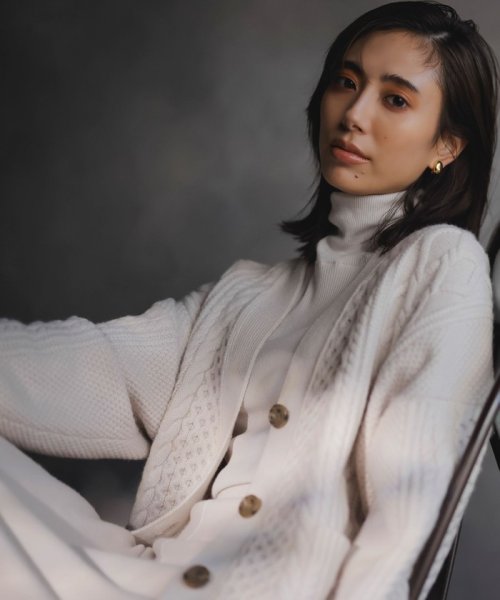 【杏さん着用/洗える】ウールカシミヤ アランパターン カーディガン 商品説明2023 Autumn & Winter大人カジュアルの代名詞、贅沢にふっくら A1419508567(10780円)