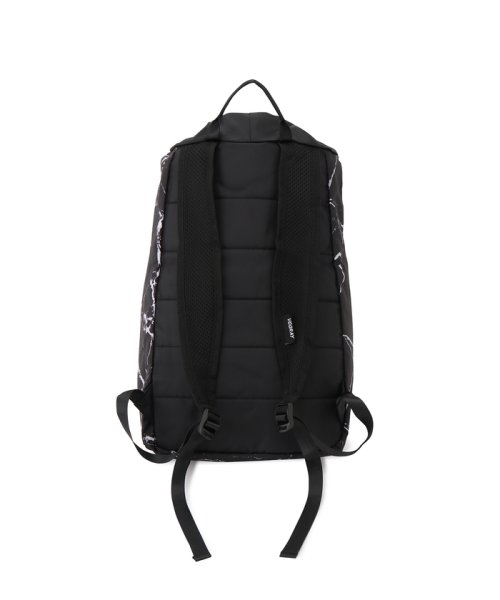NERGY(ナージー)/【VOORAY】STRIDE CINCH BACKPACK 13L /img02