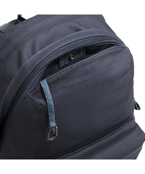 UNTRACK(アントラック)/アントラック リュック デイパック バックパック UNTRACK A4 20L PC 2気室 旅行 撥水 軽い CITY/VT Day Pack S 60026/img24