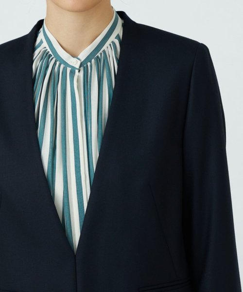 スーパーファインサキソニー ノーカラーフロントホックジャケット 