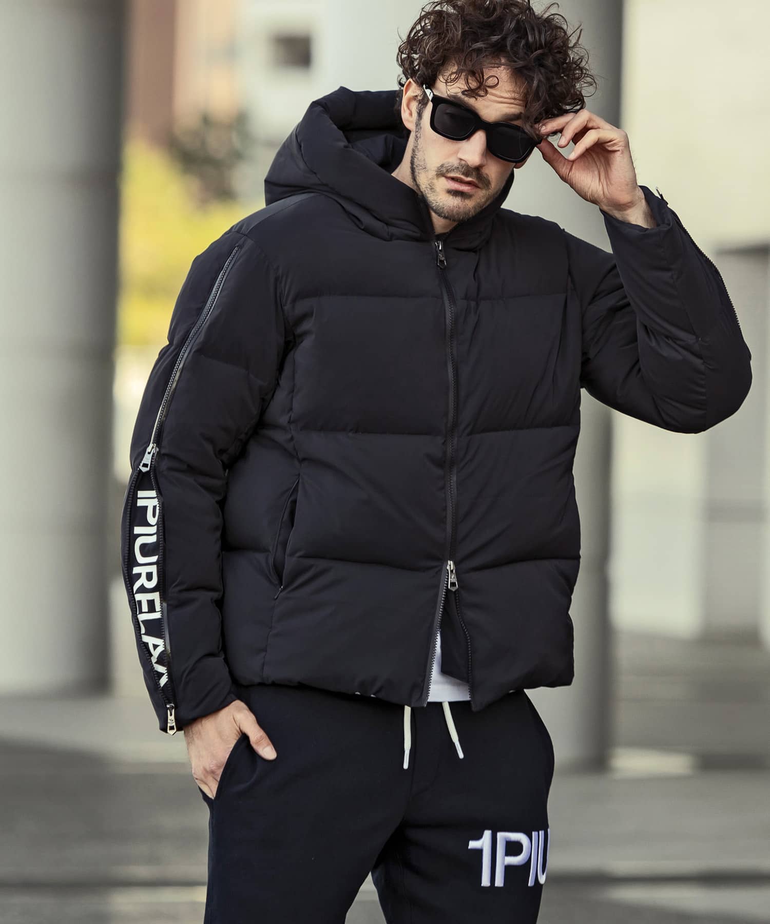 1PIU1UGUALE3 RELAX(ウノピゥウノウグァーレトレ リラックス)ジ