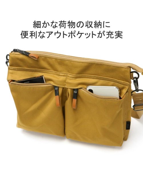 アントラック ショルダーバッグ サコッシュ UNTRACK B5 斜めがけ 軽い ブランド CITY/VT Helmet Shoulder M 60023 