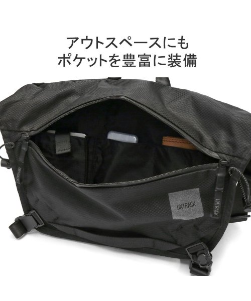 アントラック ショルダーバッグ ブランド 大きめ A4 UNTRACK メッセンジャーバッグ 大容量 ノートパソコン 13.3inch 60042 