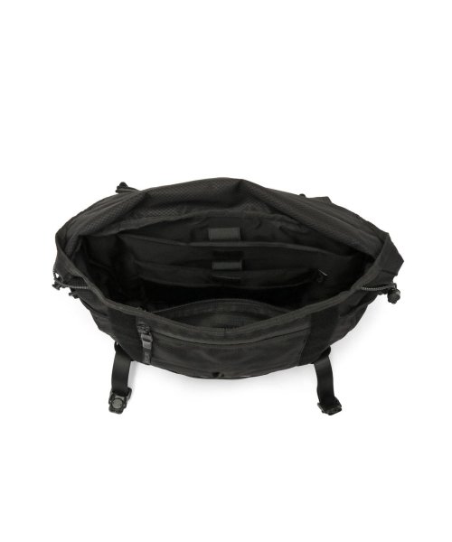 アントラック ショルダーバッグ ブランド 大きめ A4 UNTRACK メッセンジャーバッグ 大容量 ノートパソコン 13.3inch 60042 