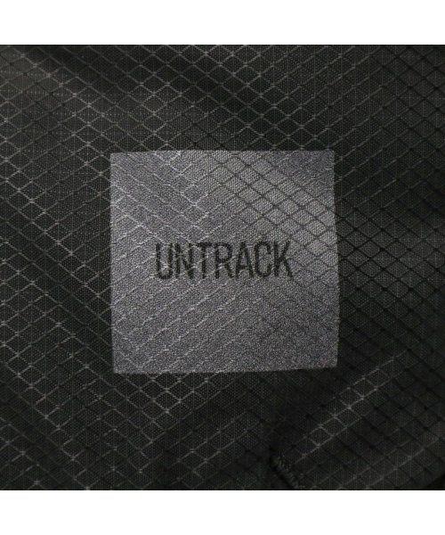 アントラック ショルダーバッグ ブランド 大きめ A4 UNTRACK メッセンジャーバッグ 大容量 ノートパソコン 13.3inch 60042 