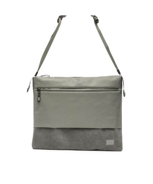 アントラック ショルダーバッグ ブランド 大きめ UNTRACK 軽量 斜めがけ かっこいい バッグ ナイロン A4 14インチ 60053 アントラック 60053 M1594261691(12155円)