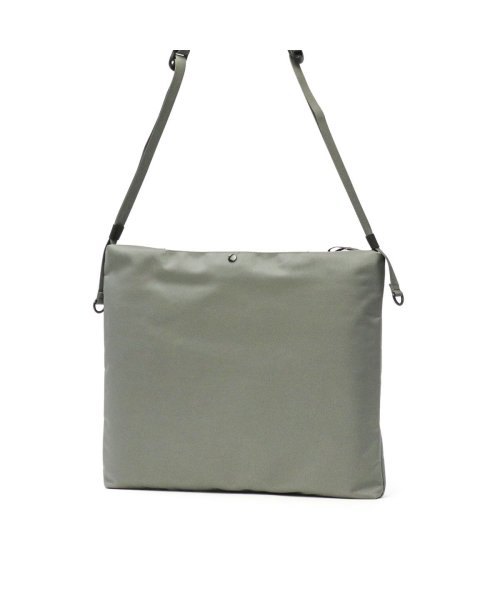 アントラック ショルダーバッグ ブランド 大きめ UNTRACK 軽量 斜めがけ かっこいい バッグ ナイロン A4 14インチ 60053 アントラック 60053 M1594261691(12155円)