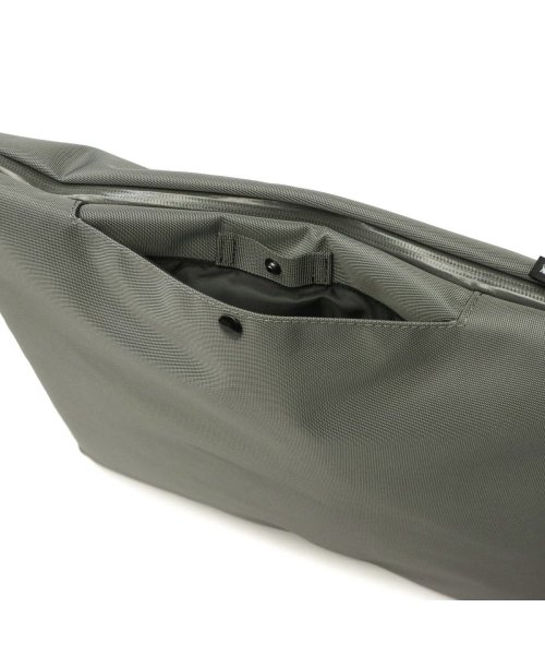 アントラック ショルダーバッグ ブランド 大きめ UNTRACK 軽量 斜めがけ かっこいい バッグ ナイロン A4 14インチ 60053 アントラック 60053 M1594261691(12155円)