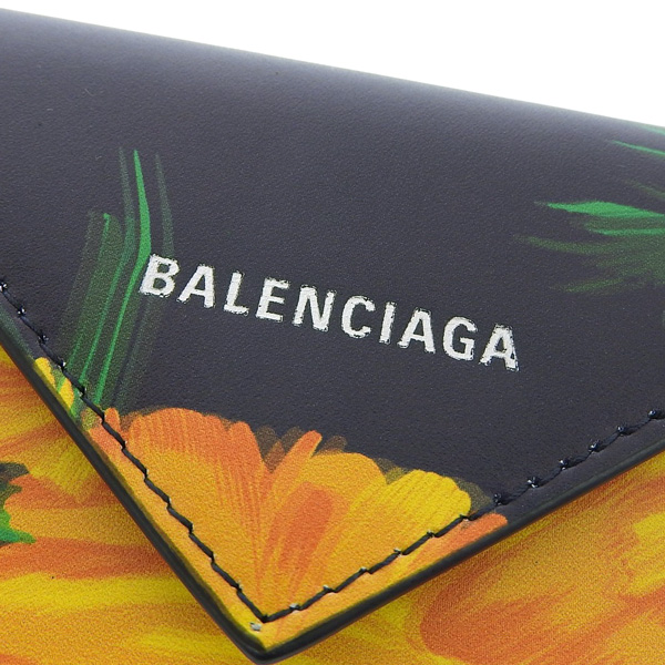 Floral botanical balenciaga top