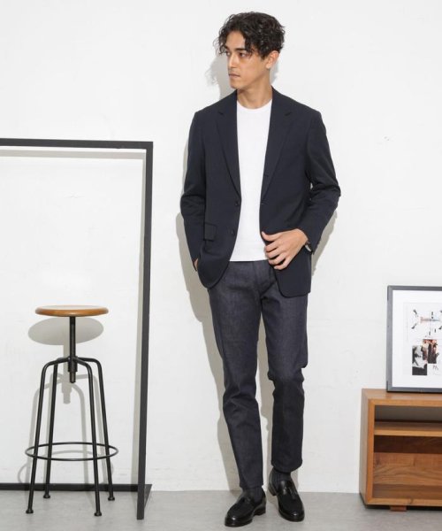 「ESSENTIALLINE」TWソリッドシングルジャケット クラシックの基本は崩さず