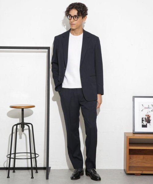 「ESSENTIALLINE」TWソリッドシングルジャケット クラシックの基本は崩さず