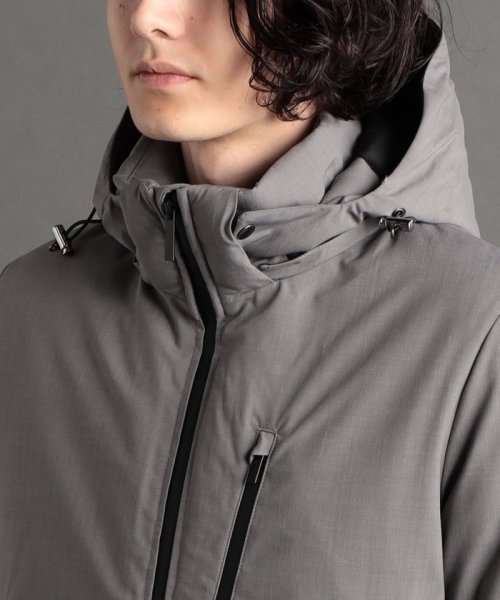 テクニカルダウン フーデッドブルゾン 