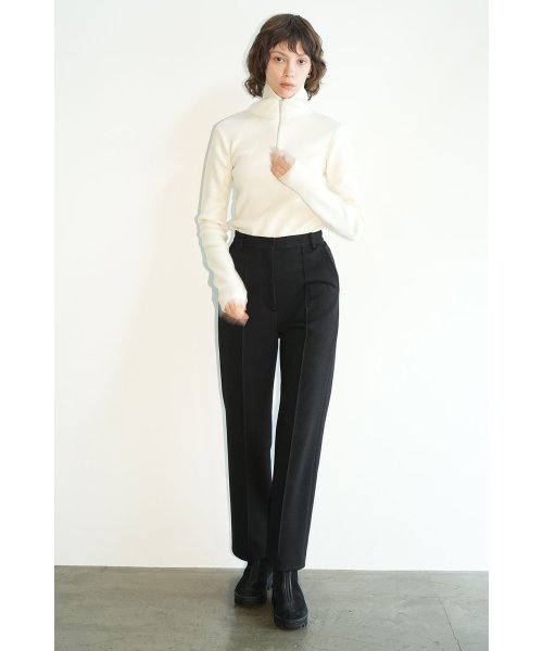 CREASE LINE SLIM PANTS 
