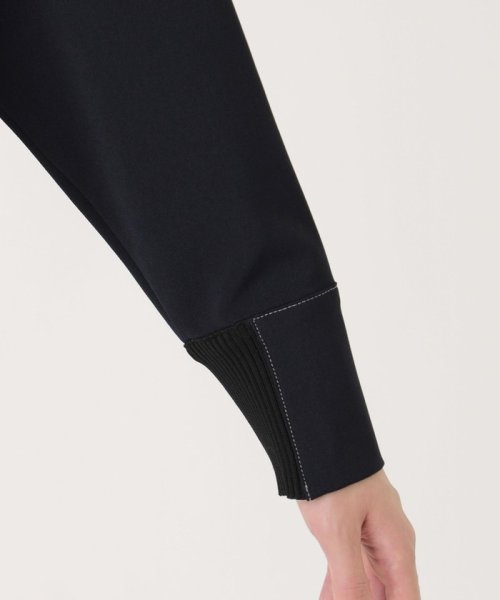 【オンでもオフでも活躍】バックボタンワンピース 