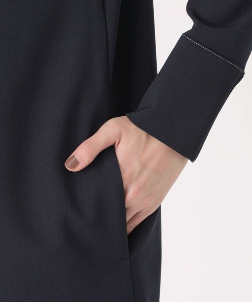 【オンでもオフでも活躍】バックボタンワンピース 