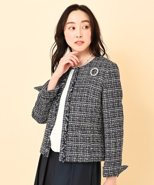 【セレモニースーツ】ラメツイード ノーカラージャケット Mサイズ着用 ＊＊＊＊＊＊＊＊＊＊＊＊＊＊＊＊＊＊＊＊＊＊