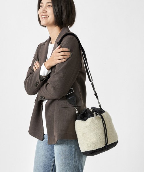 LeSportsac(LeSportsac)/SHERPA MINI BACKPACKクリームビーガンシェルパ/img07