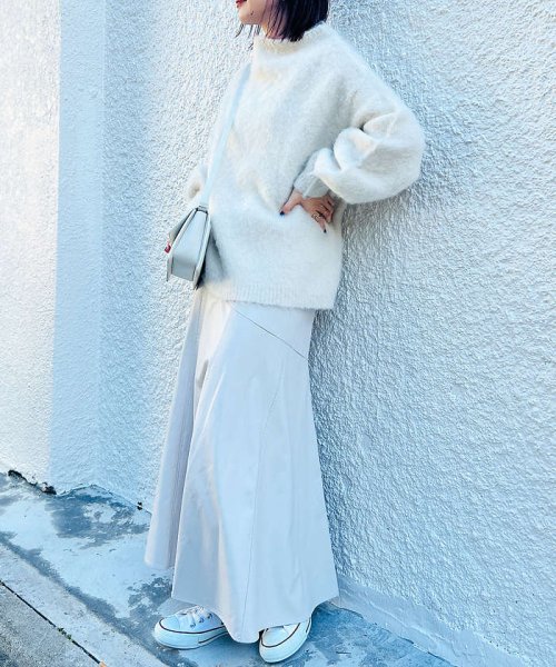 フェイクレザースカート 