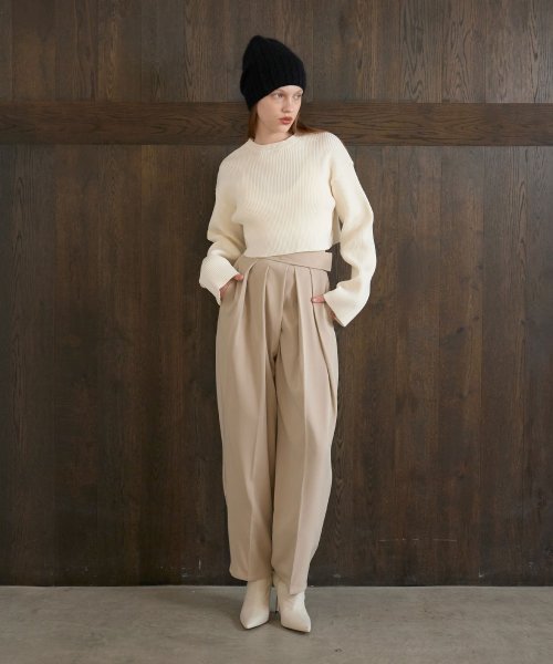 MIELI INVARIANT(ミエリ インヴァリアント)/Plump Cropped P/O Knit/img01