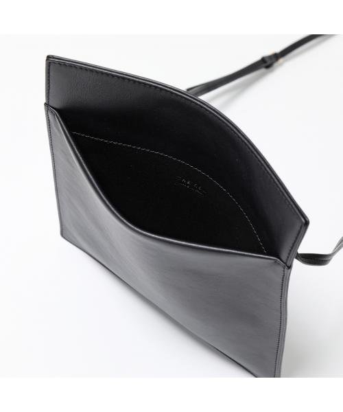 THE ROW ショルダーバッグ POCKET BAG W1507 L111 THE ROW ショルダーバッグ POCKET BAG W1507