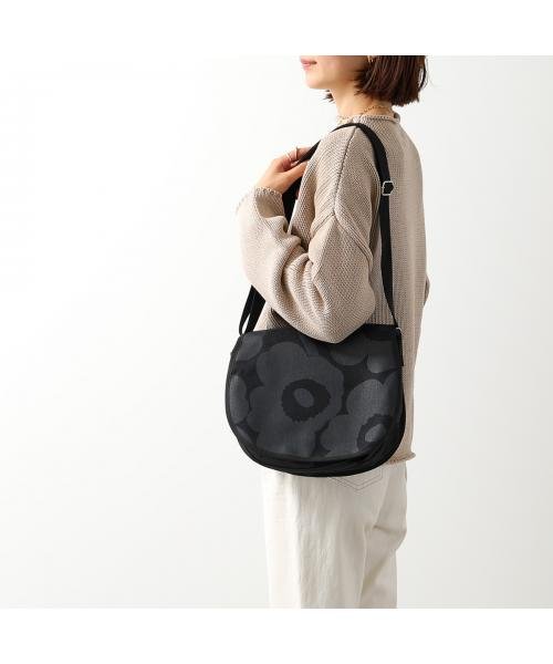 marimekko バッグ SALLI WX PIENI UNIKKO ウニッコ 047584 marimekko SALLI WX PIENI UNIKKO ウニッコ