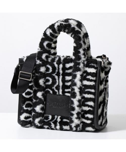 MARC JACOBS トートバッグ THE MONOGRAM TEDDY MEDIUM JACOBS トートバッグ THE MONOGRAM TEDDY