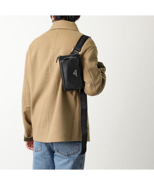 PRADA ウエストポーチ ボディバッグ 三角ロゴプレート ナイロン PRADA ウエストポーチ ボディバッグ 三角ロゴプレート ナイロン