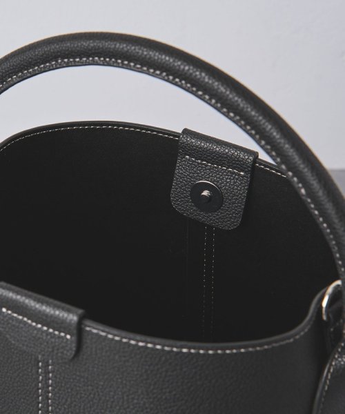 ソフト シュリンク バケットバッグ 