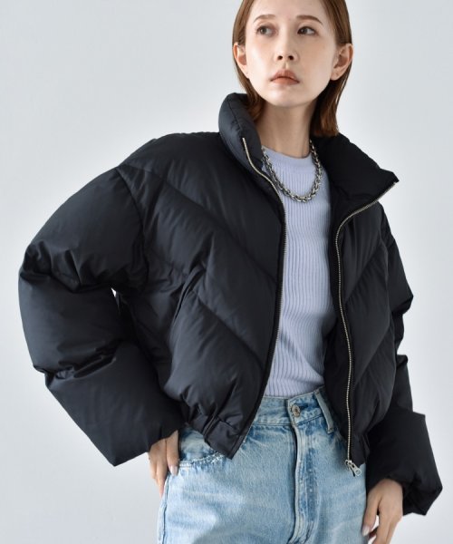 CODE A | cropped down jacket CODE