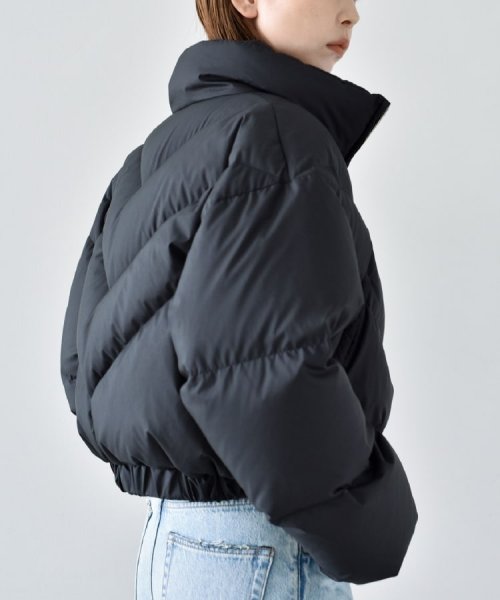 CODE A | cropped down jacket CODE
