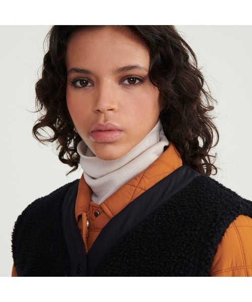 シェルパフリースベスト 