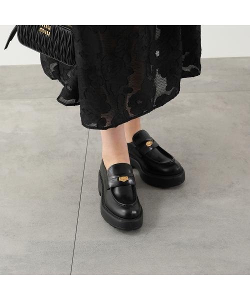 ミュウミュウ miumiu まごつい ローファー