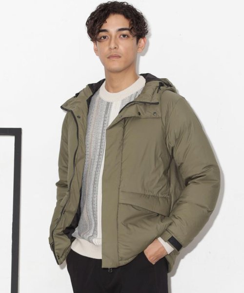 河田フェザーアーバンダウンセミロングジャケット KAWADA DOWN 表地には40Dの密度の高いマイクロタフタ素材を使用 ソフトでしなやな風合い 軽量性 撥水性