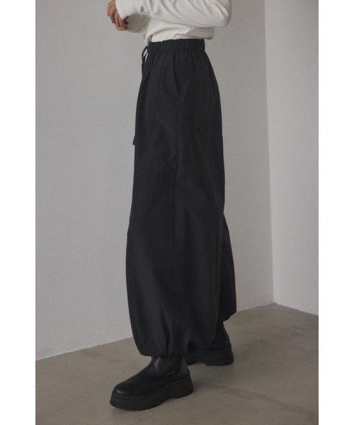 BLACK BY MOUSSY(ブラックバイマウジー)/curve switching pants/img09