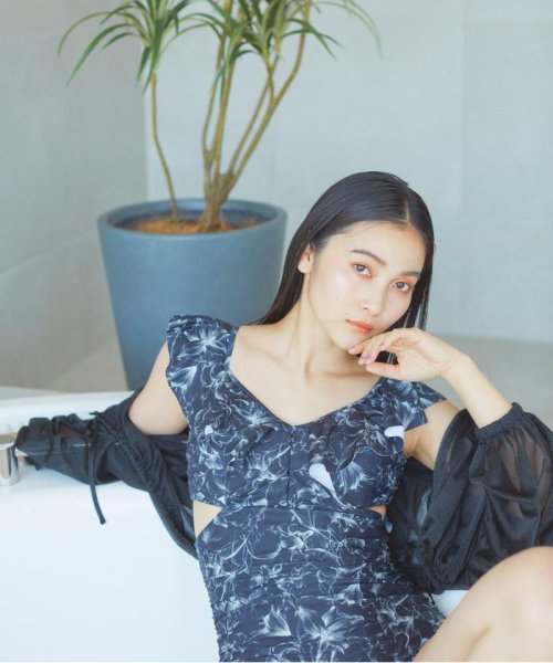 バックレースアップフリルワンピース JILL 予めご了承ください