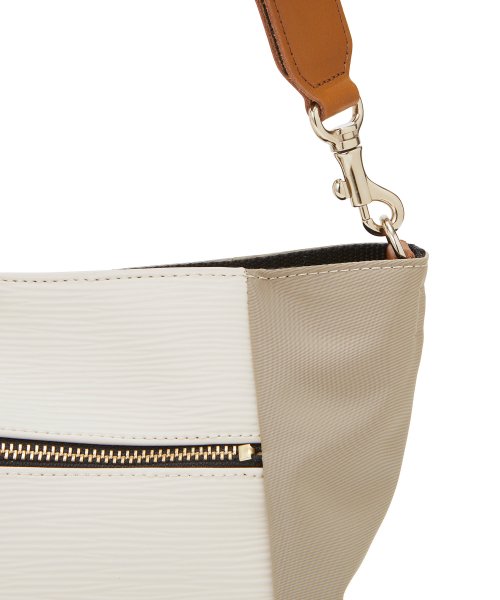 【VERY11月号掲載】【Breath TOPKAPI】RIPPLE TRIPリプルトリップナイロン コンビ ショルダーバッグ トラベル旅行 