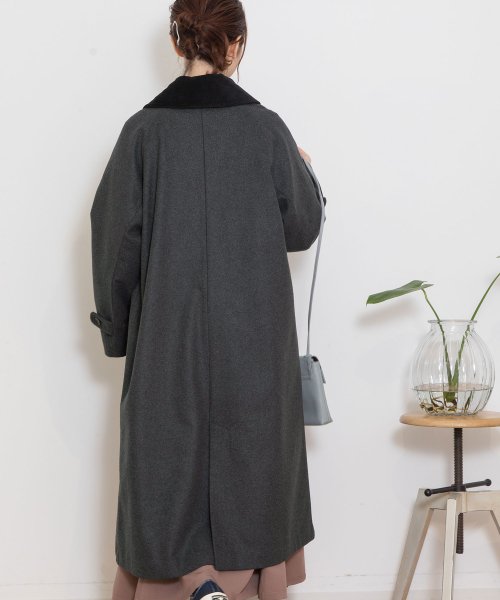 コーデュロイ衿ステンカラーコート 商品説明クラシカルな雰囲気のステンカラーコート■Point・コーデュロイの襟がポイントのステンカラーコート。・ラグランスリーブで袖 P1239200729(9438円)