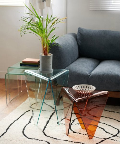 【APTONE/アプトン】 FOLDY TRIANGLE M　サイドテーブル TRIANGLE FOLDY ご注意ください