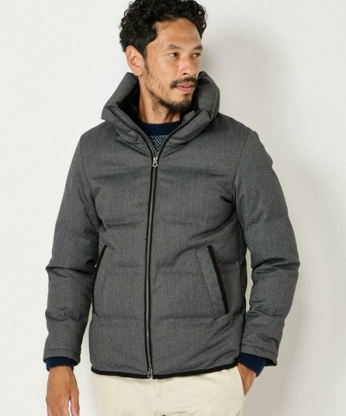 マイクロブロックチェックボリュームネックダウン 