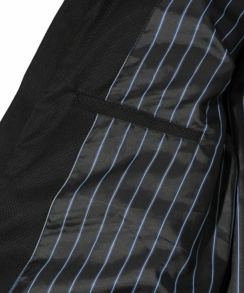 マイクロブロックチェックボリュームネックダウン 