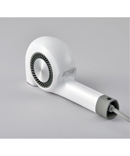 【CADO/カドー】 HAIR DRYER　ヘア ドライヤー Function CADO/カドー 000W 髪と地肌にやさしい3つのポイント 風量