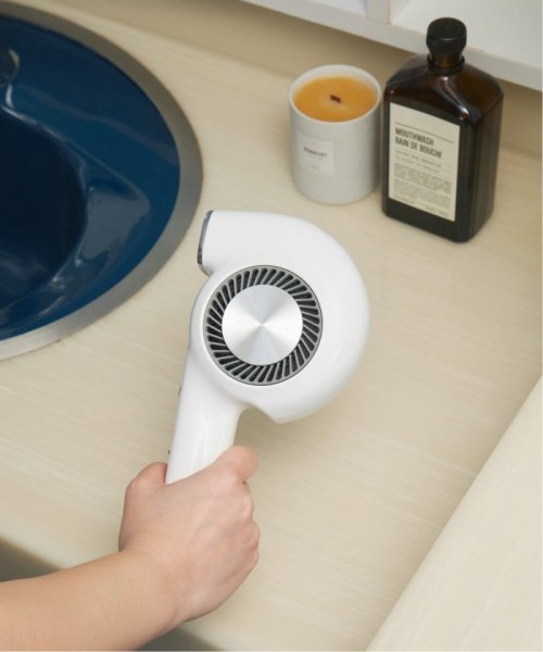 【CADO/カドー】 HAIR DRYER　ヘア ドライヤー Function CADO/カドー 000W 髪と地肌にやさしい3つのポイント 風量