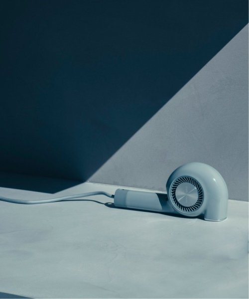 【CADO/カドー】 HAIR DRYER　ヘア ドライヤー Function CADO/カドー 000W 髪と地肌にやさしい3つのポイント 風量