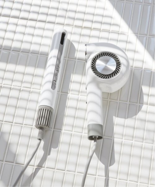 【CADO/カドー】 HAIR DRYER　ヘア ドライヤー Function CADO/カドー 000W 髪と地肌にやさしい3つのポイント 風量