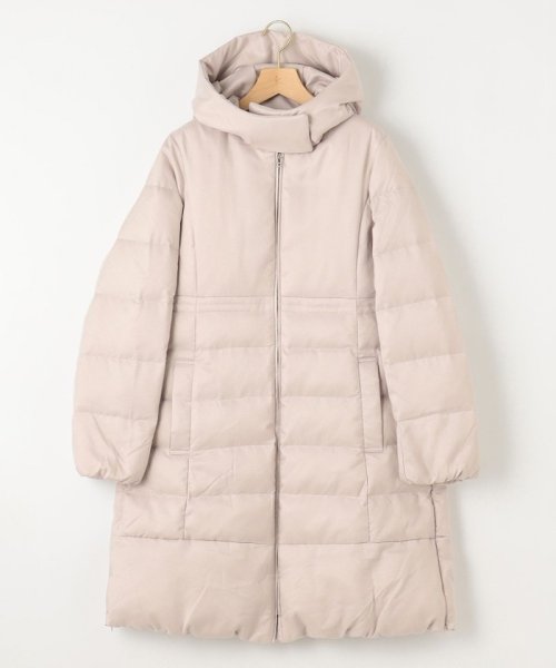 【洗える】ライトタフタロングダウン 通気性の良いダウン用素材に仕上げています 仕上げで表面を微起毛することでウールのような暖かさ ウールでは難しい軽さのある素材です 裏面に特殊なシレー加工を施し