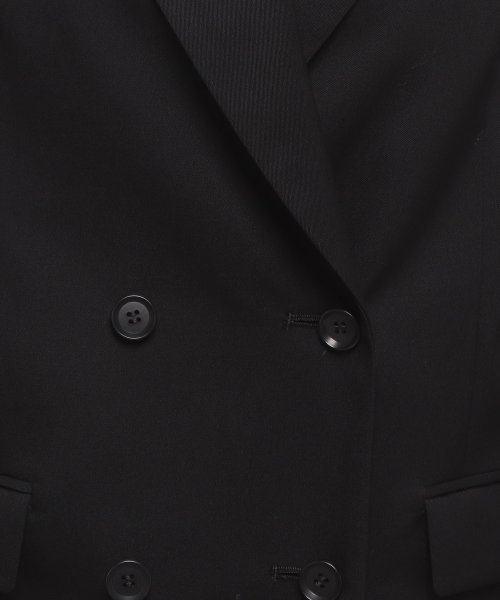 テーラードジャケット 