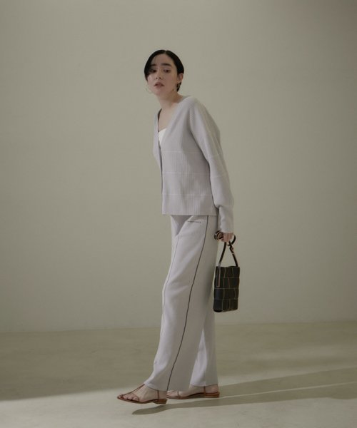 リブVネックカーディガン －CreamyCotton /クリーミーコットン－ Creamy Cotton クリーミーコットン ■モデル身長 着用サイズ